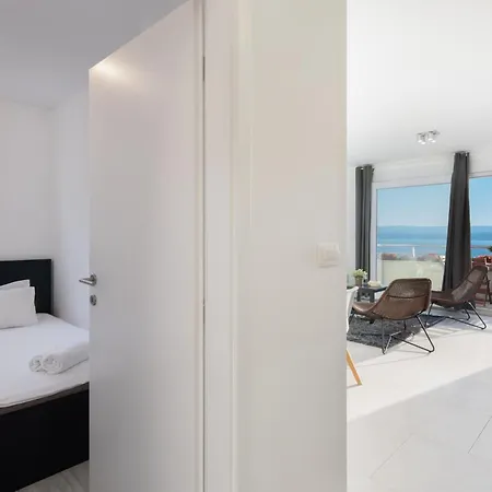 Apartment Jolara With Heated Pool