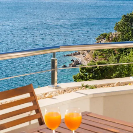 Apartment Jolara With Heated Pool